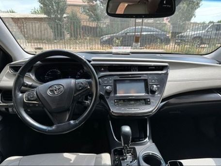 Toyota Avalon, 2017 — 照片 1