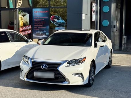 Lexus ES, 2017