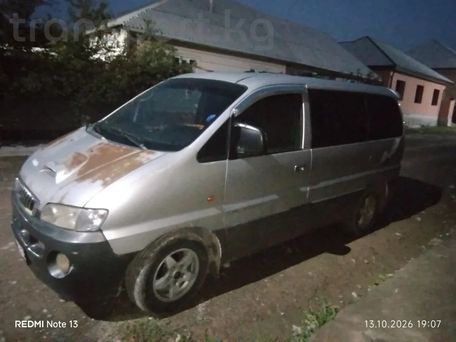 Hyundai Starex, 2001 — photo 1