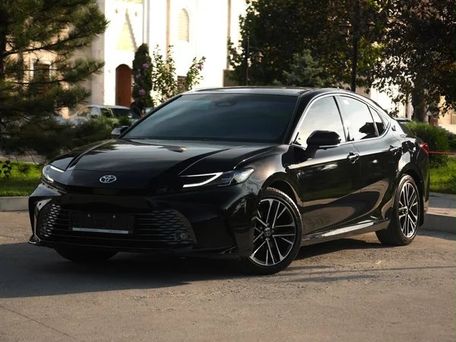 Toyota Camry, 2025