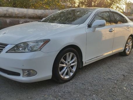 Lexus ES, 2010 — 照片 1