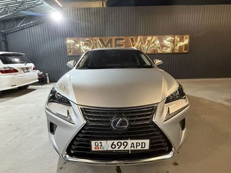 Lexus NX, 2019 — 照片 1
