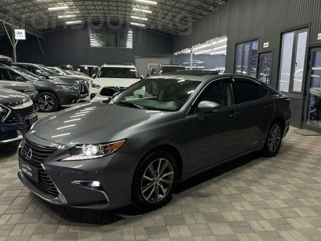 Lexus ES, 2017 — 照片 1