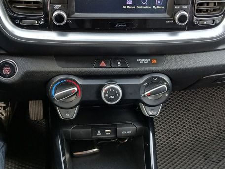 Kia Stonic, 2019 — сүрөт 11
