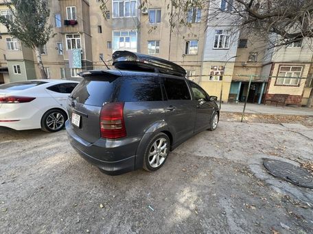 Toyota Wish, 2003 — сүрөт 4