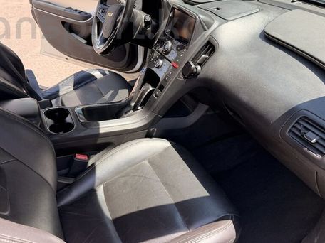 Chevrolet Volt, 2012 — сүрөт 8