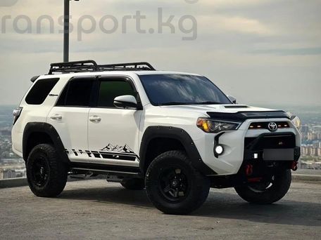 Toyota 4Runner, 2024 — фото 2