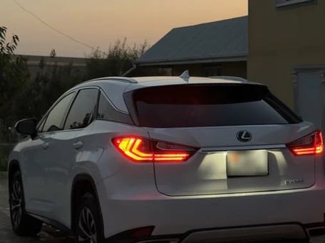 Lexus RX, 2021 — фото 1