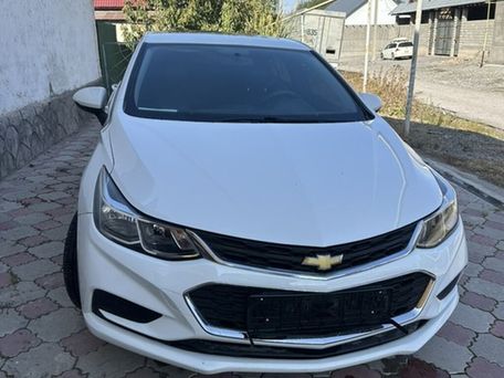 Chevrolet Cruze, 2018 — 照片 1
