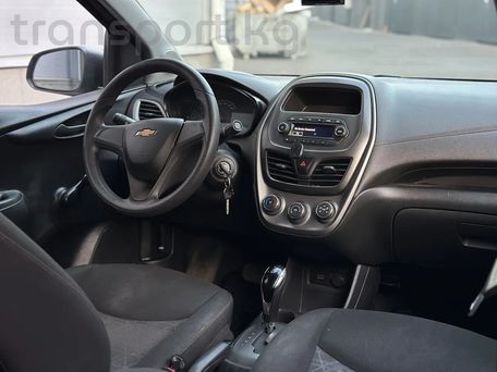 Chevrolet Spark, 2018 — 照片 8