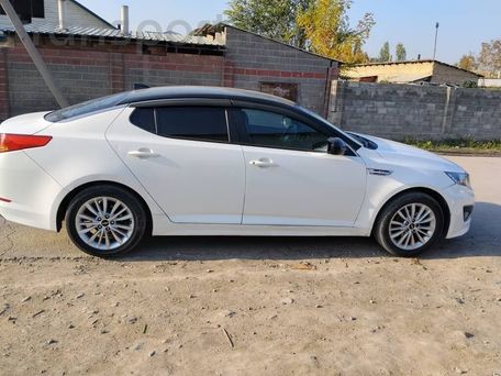 Kia Optima, 2011 — 照片 2