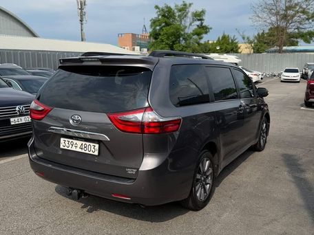 Toyota Sienna, 2019