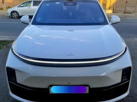 Li Auto (Lixiang) L7, 2025 — 照片 1