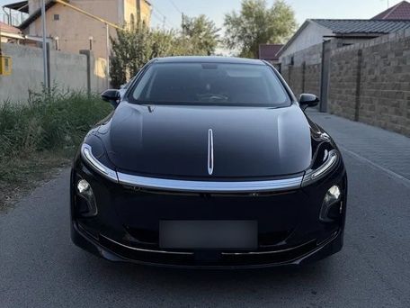 Hongqi E-QM5, 2021