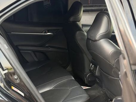 Toyota Camry, 2018 — сүрөт 12