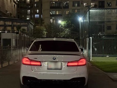 BMW 5 серии, 2020 — 照片 3