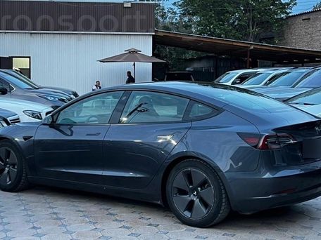Tesla Model 3, 2023 — фото 5