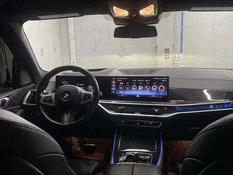 BMW X7, 2023 — 照片 8