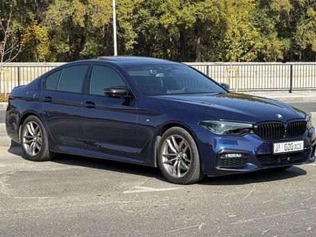 BMW 5 серии, 2019 — 照片 7