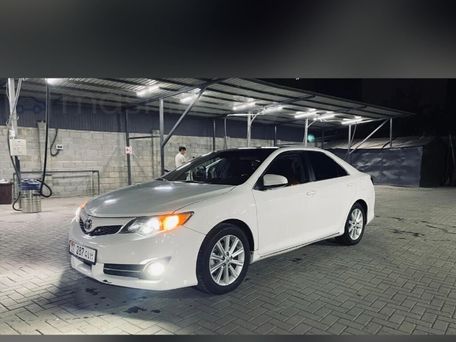 Toyota Camry, 2013 — photo 8
