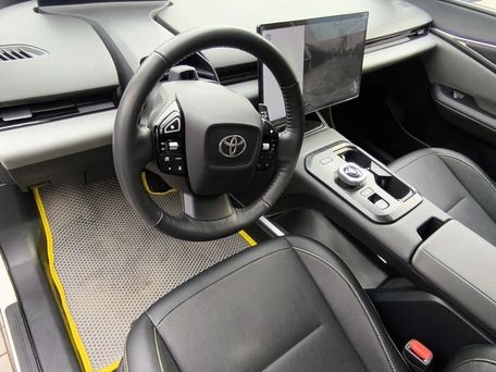 Toyota bZ5, 2025 — photo 7