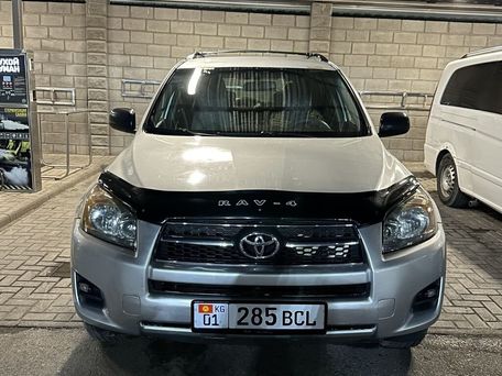 Toyota RAV4, 2008