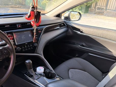 Toyota Camry, 2021 — сүрөт 12