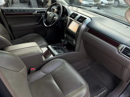 Lexus GX, 2018 — photo 7