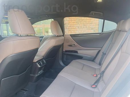 Lexus ES, 2022 — photo 10