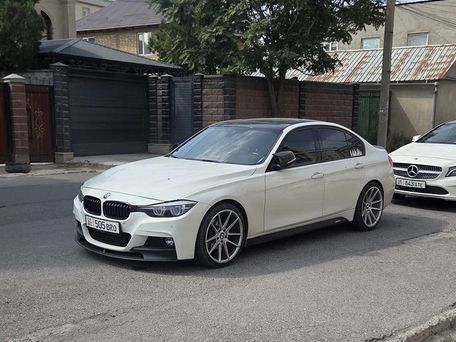 BMW 3 серии, 2017