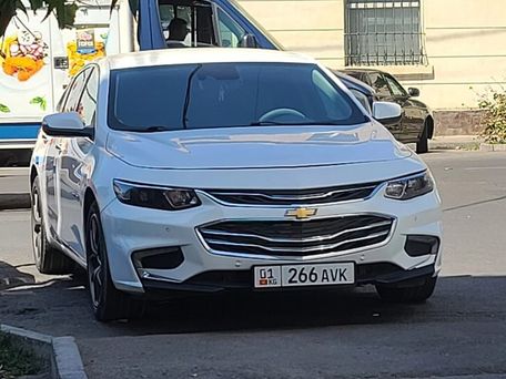 Chevrolet Malibu, 2017 — фото 1