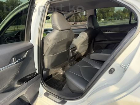 Toyota Camry, 2018 — photo 18