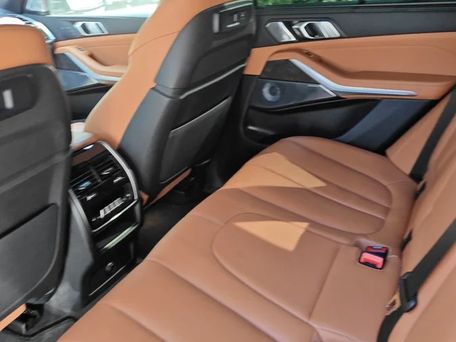 BMW X5, 2023 — 照片 7