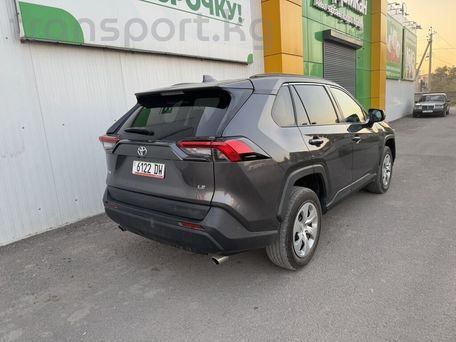 Toyota RAV4, 2021 — сүрөт 2