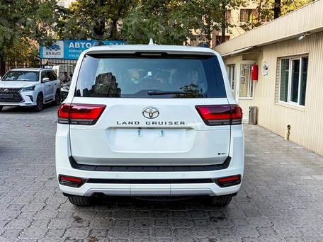 Toyota Land Cruiser, 2026 — 照片 6