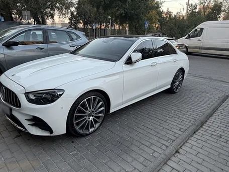 Mercedes-Benz E-Класс, 2020 — 照片 3