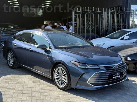 Toyota Avalon, 2019 — фото 1