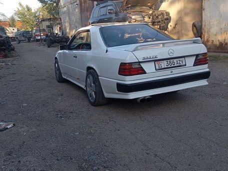 Mercedes-Benz W124, 1991 — 照片 5