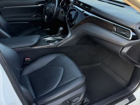 Toyota Camry, 2019 — 照片 3