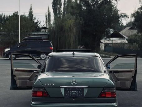Mercedes-Benz E-Класс, 1994 — фото 5