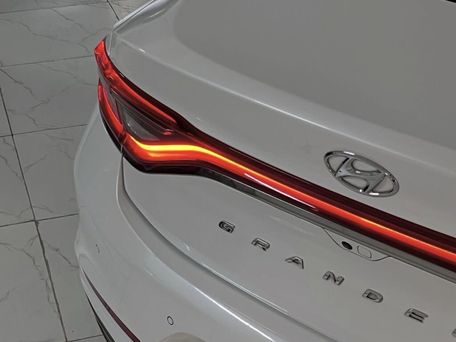 Hyundai Grandeur, 2017 — фото 17