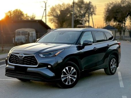 Toyota Highlander, 2023 — photo 1