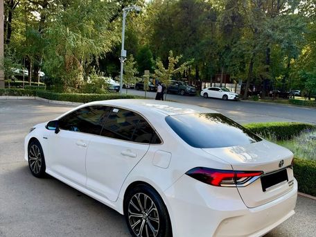 Toyota Corolla, 2022 — photo 3