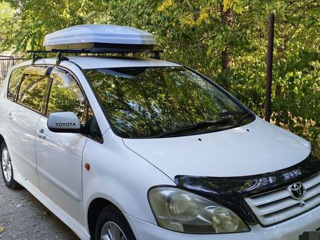 Toyota Ipsum, 2003