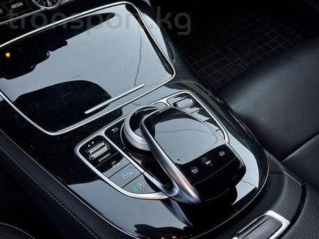 Mercedes-Benz E-Class, 2019 — photo 14