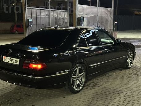 Mercedes-Benz E-Класс, 1999 — 照片 4