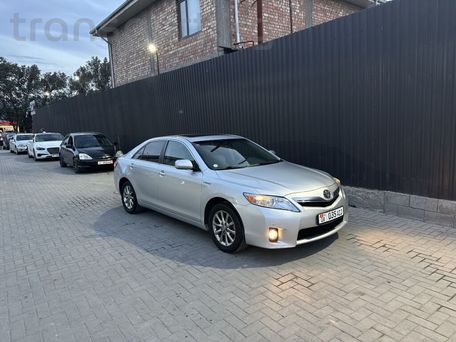 Toyota Camry, 2011