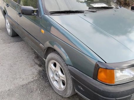Volkswagen Passat, 1990 — photo 3