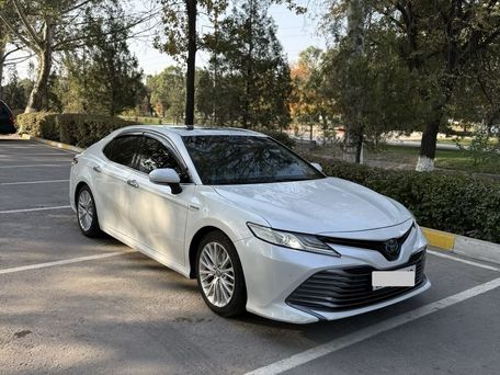 Toyota Camry, 2019 — photo 3