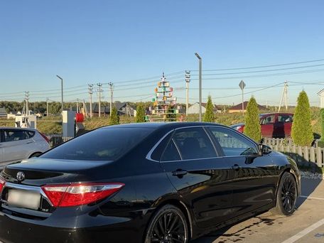 Toyota Camry, 2016